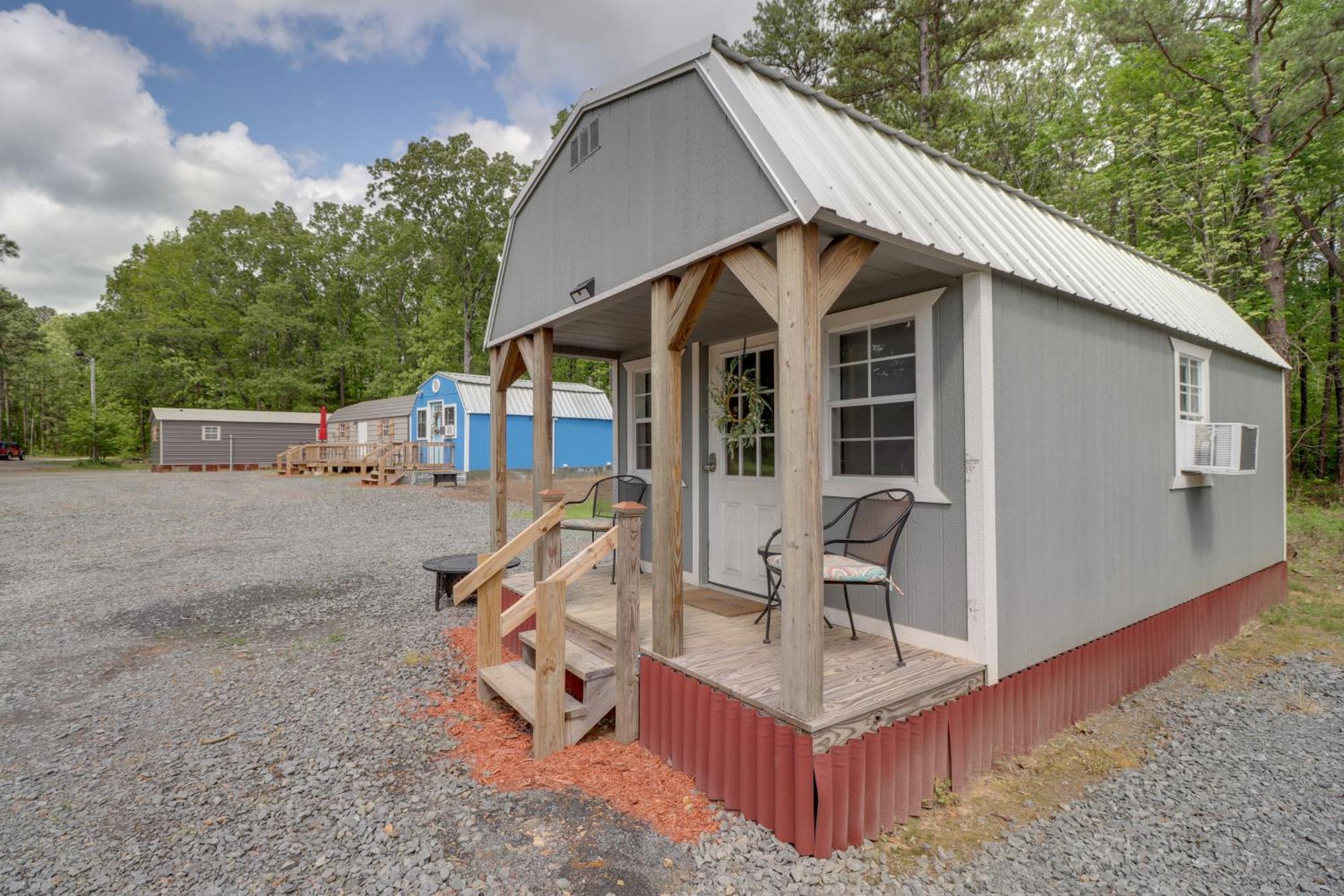 شقة Cozy Higden Studio Close To Greers Ferry Lake! Fairfield Bay المظهر الخارجي الصورة