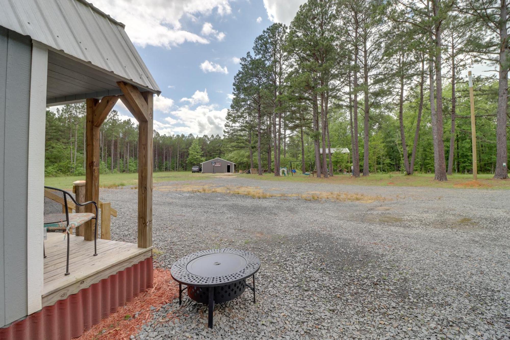 شقة Cozy Higden Studio Close To Greers Ferry Lake! Fairfield Bay المظهر الخارجي الصورة